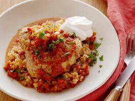 FNK_CHICKEN_RICE_PAPRIKAS_CASSEROLE_H_.jpg